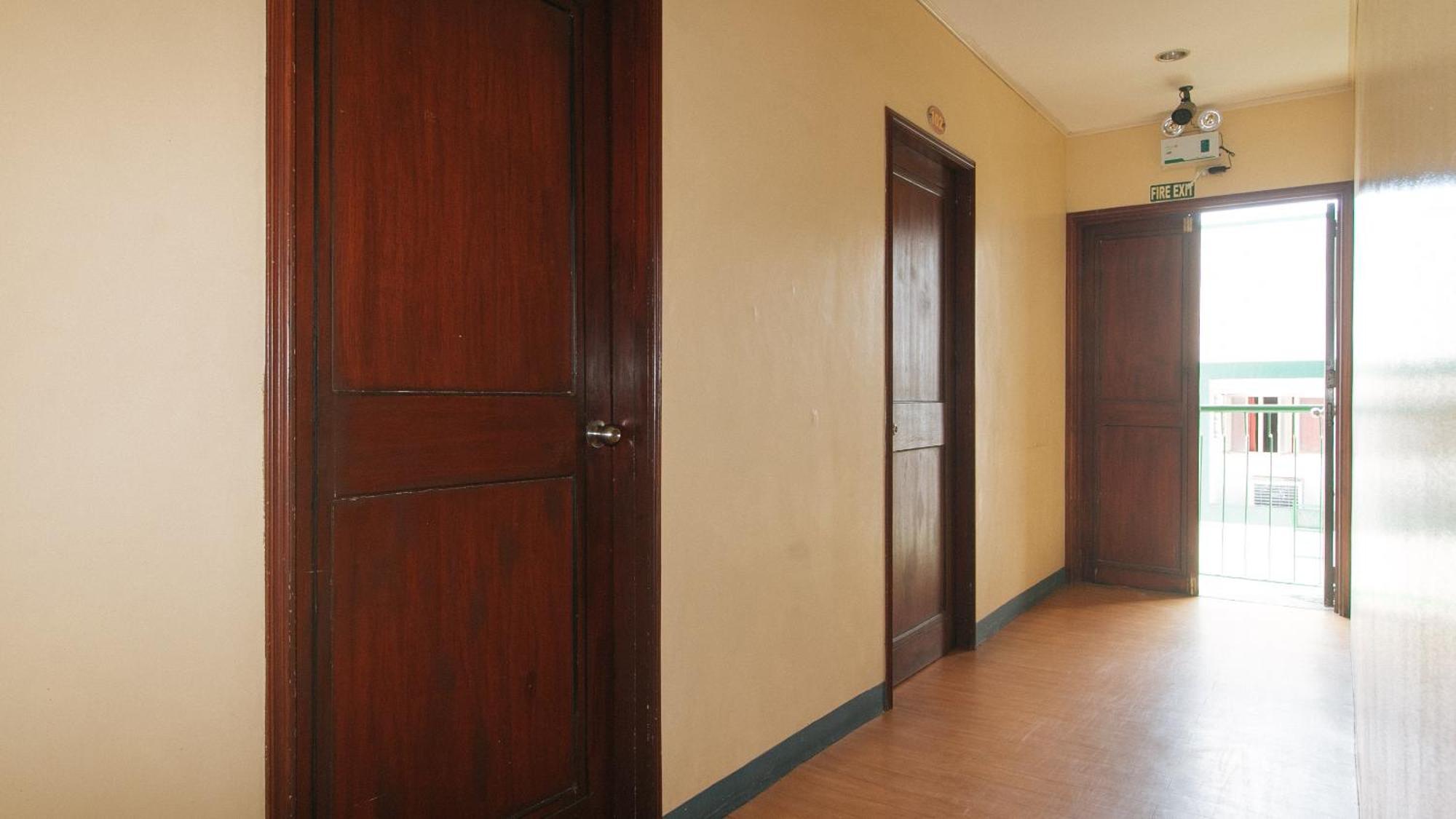 Bliss Hotel Dau Mabalacat Екстер'єр фото