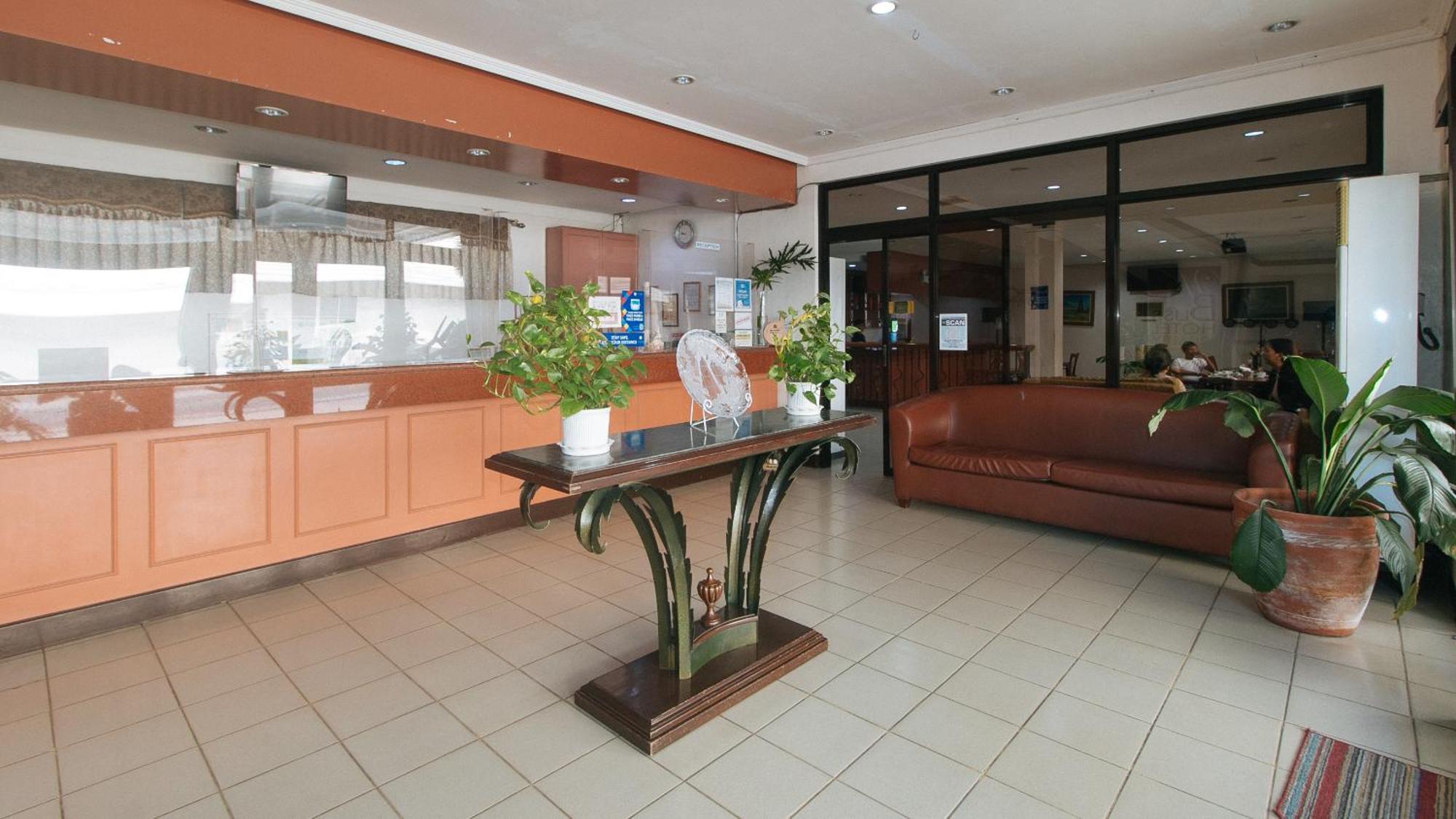 Bliss Hotel Dau Mabalacat Екстер'єр фото